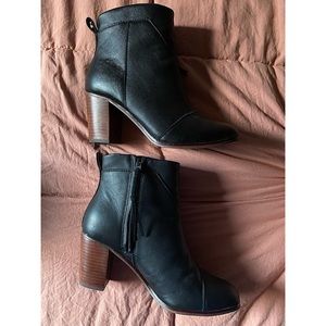TOMS Lunata bootie